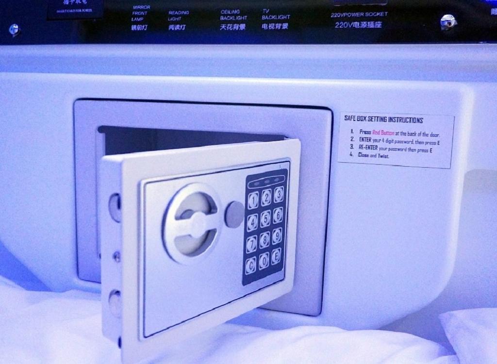 Time Capsule Hotel ジョージタウン エクステリア 写真